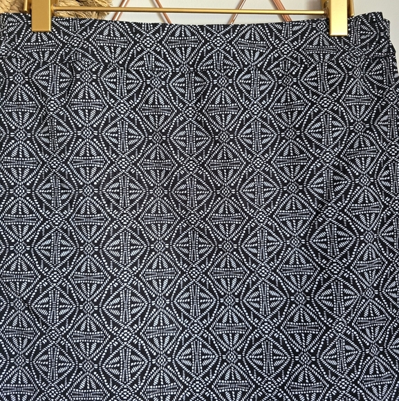 Ripskirt Hawaii New Lotta Leg Wrap Skirt Black Pearl Batik Length 1 Sz Small - Picture 6 of 12